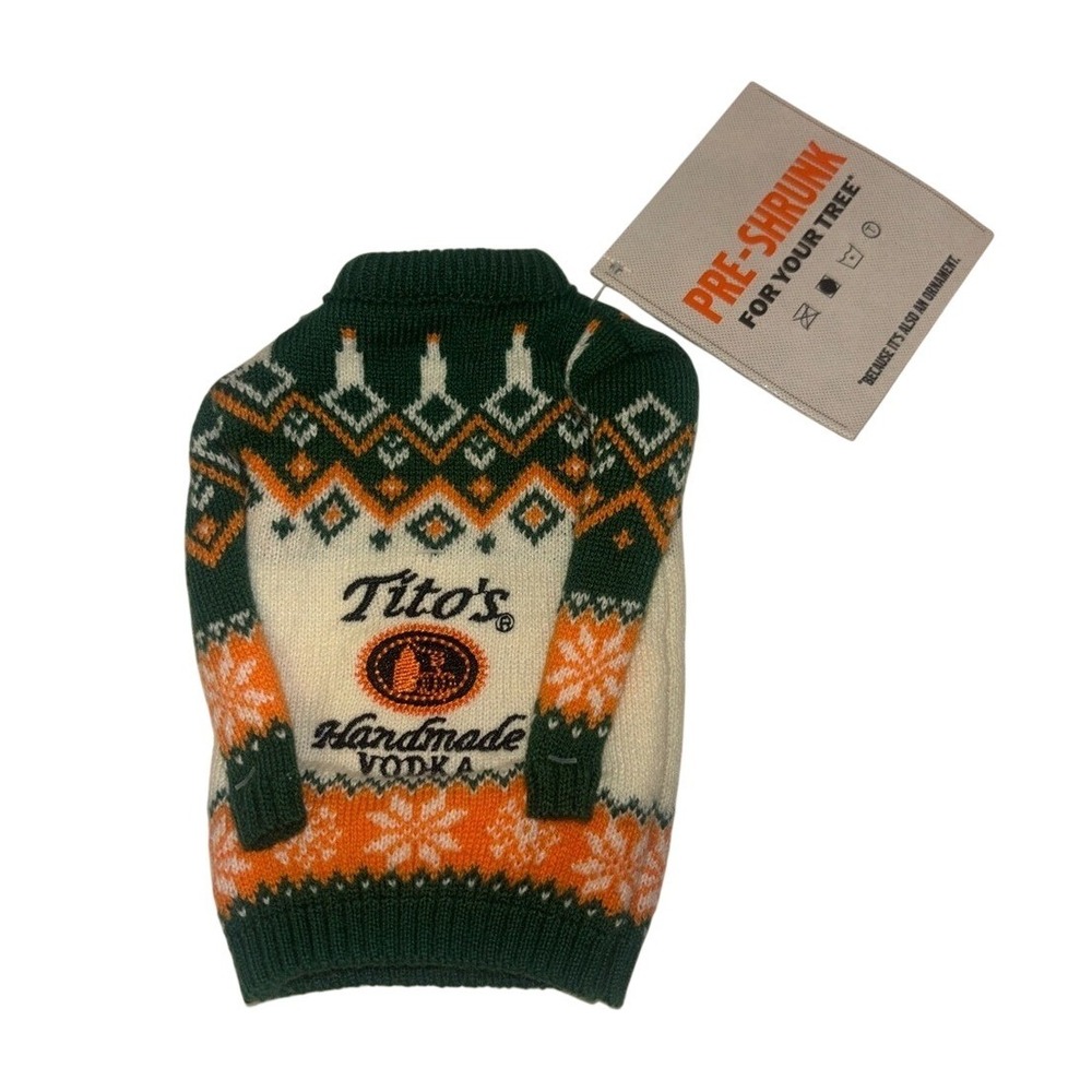 Titos Winter Vodka Bottle Sweater gift Green Cream Knit winter NWT collectable